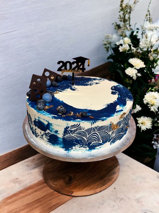 Neska Tortaműhely – ballagási torta (676. kép)