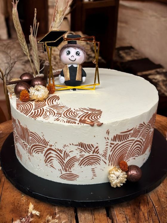 Neska Tortaműhely – ballagási torta (679. kép)