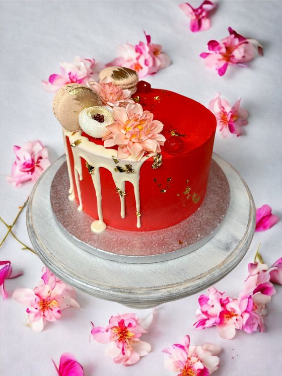 Neska Tortaműhely – design torta (477. kép)