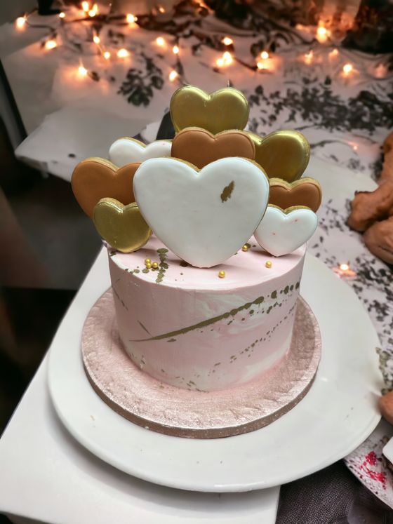 Neska Tortaműhely – design torta (485. kép)