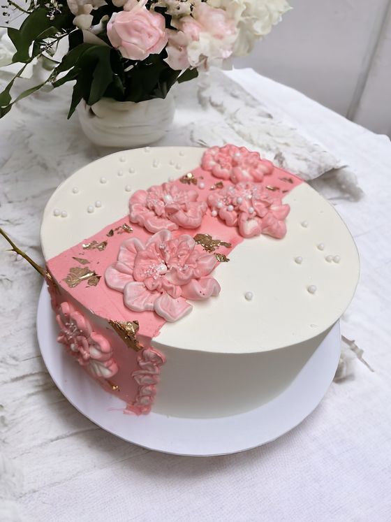 Neska Tortaműhely – design torta (494. kép)