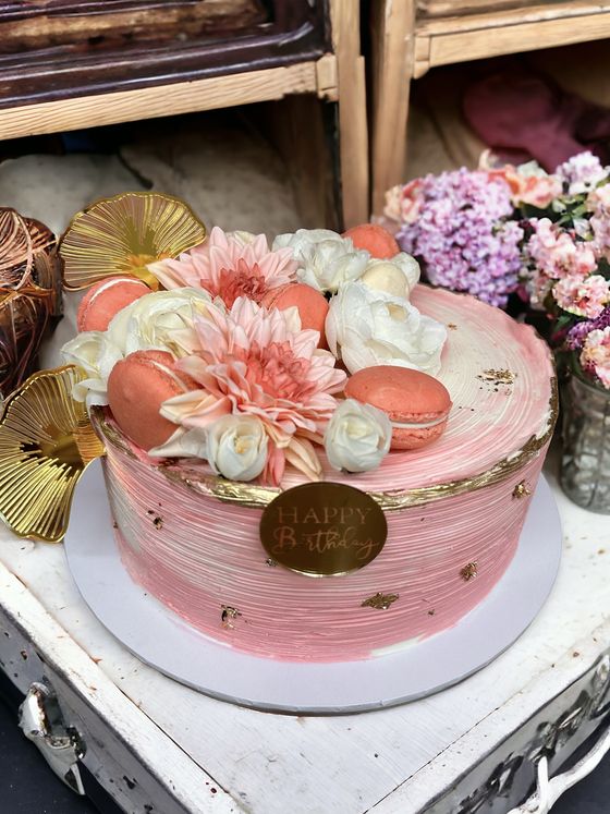 Neska Tortaműhely – design torta (495. kép)
