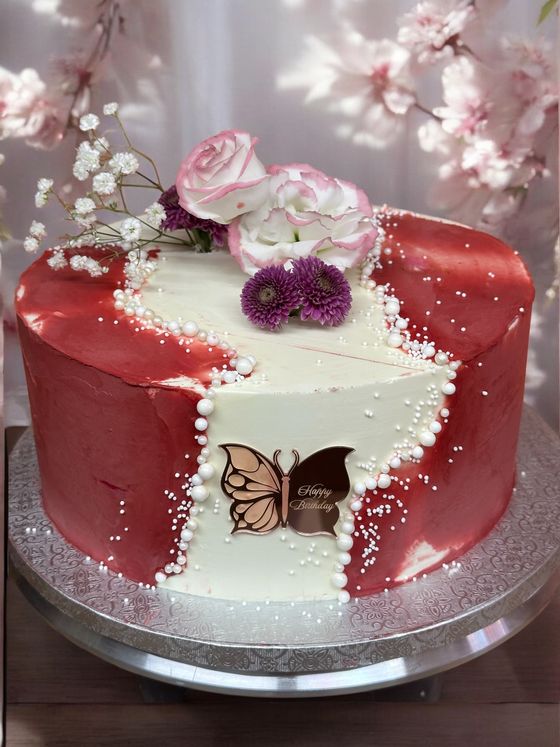 Neska Tortaműhely – design torta (510. kép)