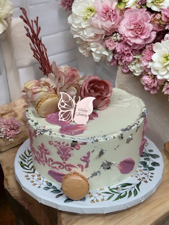 Neska Tortaműhely – design torta (523. kép)