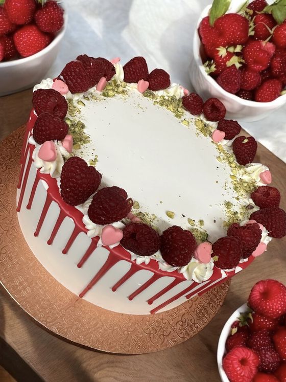 Neska Tortaműhely – design torta (526. kép)