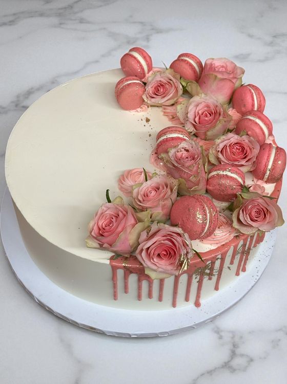 Neska Tortaműhely – design torta (543. kép)