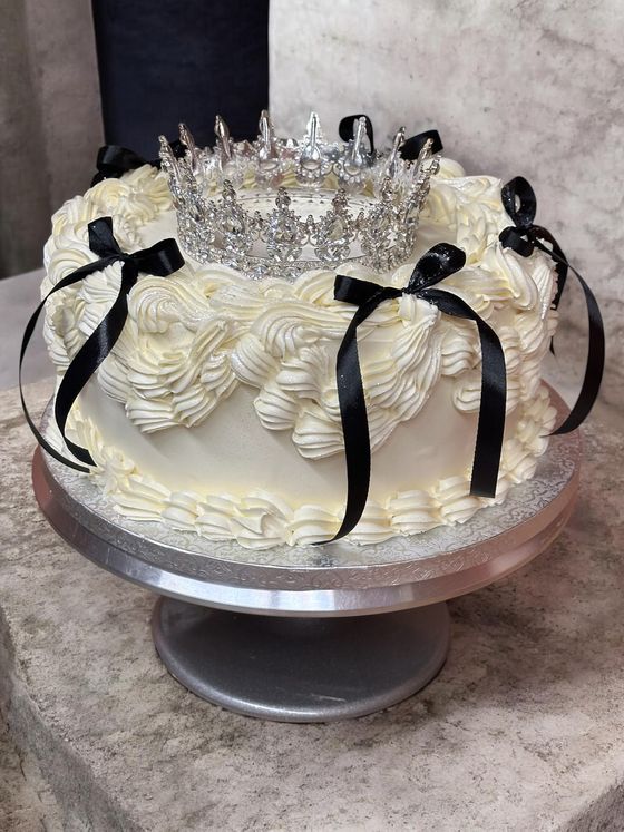 Neska Tortaműhely – design torta (559. kép)