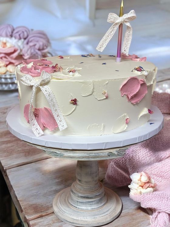 Neska Tortaműhely – design torta (563. kép)