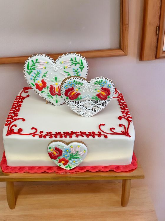 Neska Tortaműhely – esküvői torta (25. kép)