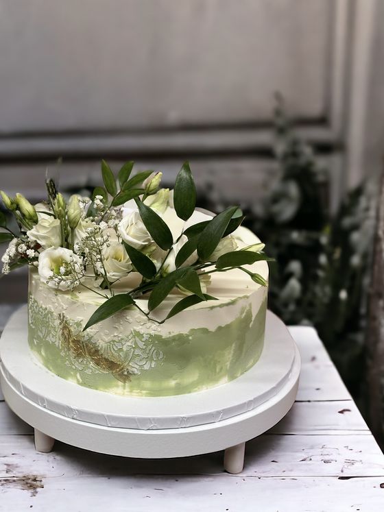 Neska Tortaműhely – esküvői torta (27. kép)