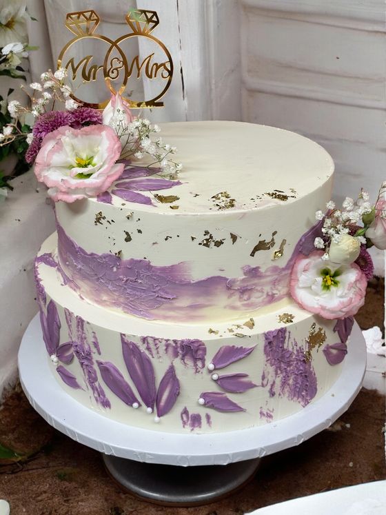 Neska Tortaműhely – esküvői torta (37. kép)