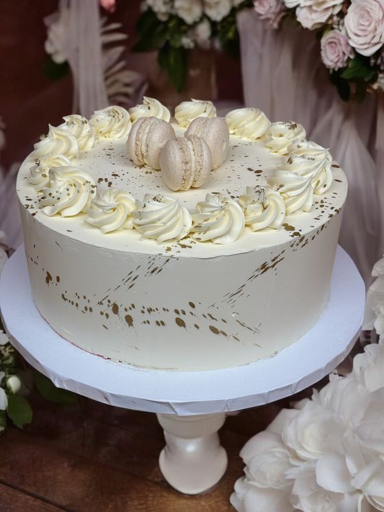 Neska Tortaműhely – esküvői torta (40. kép)