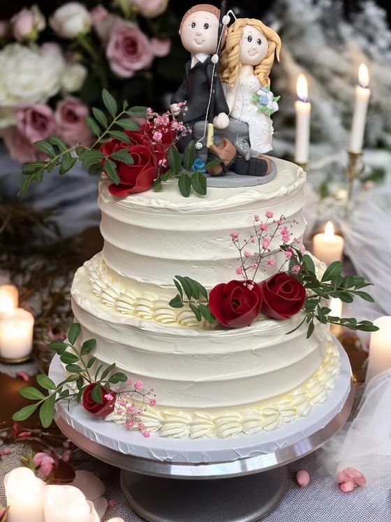 Neska Tortaműhely – esküvői torta (43. kép)
