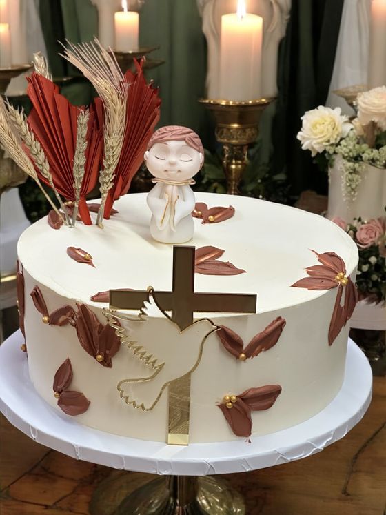 Neska Tortaműhely – keresztelő / bérmálás torta (704. kép)