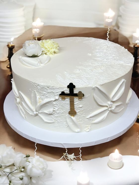 Neska Tortaműhely – keresztelő / bérmálás torta (715. kép)