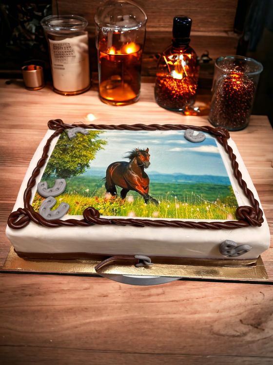 Neska Tortaműhely – tematikus torta (601. kép)